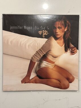 JENNIFER LOPEZ SIGNED Deluxe On the 6 Vinyl AUTOGRAPHED JLO